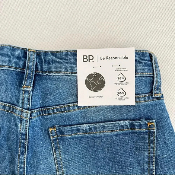 BP Mid Rise Roll Cuff Denim Shorts Authentic Blue Wash Size 26 - Picture 4 of 6